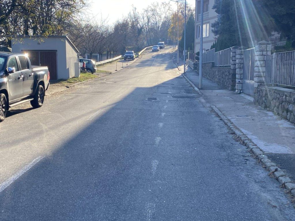 Forgalomkorlátozás lesz kedden a Munkácsy utcában