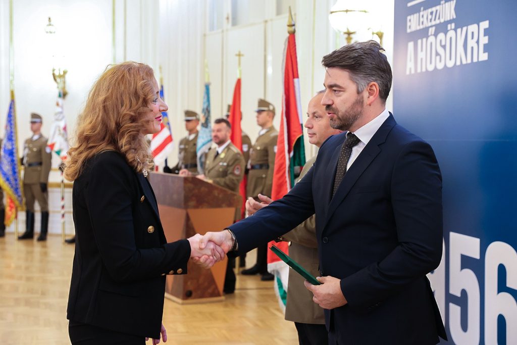 Magas rangú elismerést vehetett át dr. Pátri Eszter