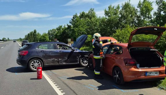 Csak a szokásos: közlekedési balesetek hada volt a hétvégén