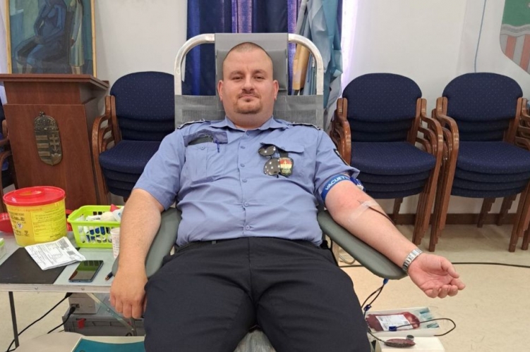 A hőségben is hősök voltak