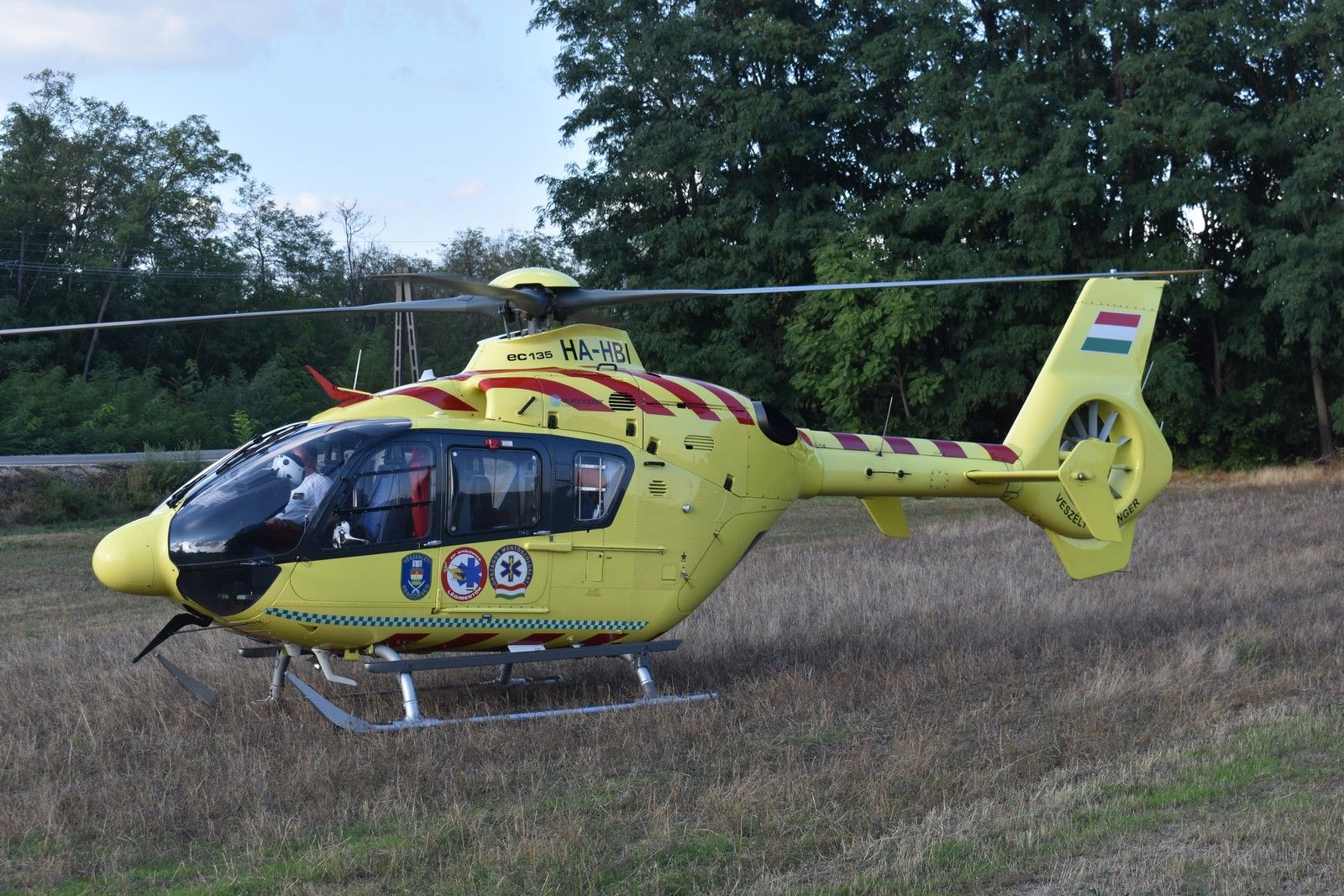 09.16.Pusztahencse helikopter